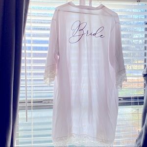 Size Medium Bride robe